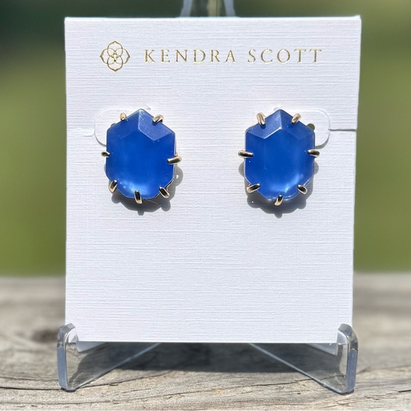 Kendra Scott Morgan Stud Earrings in Periwinkle with Gold Frames Retired